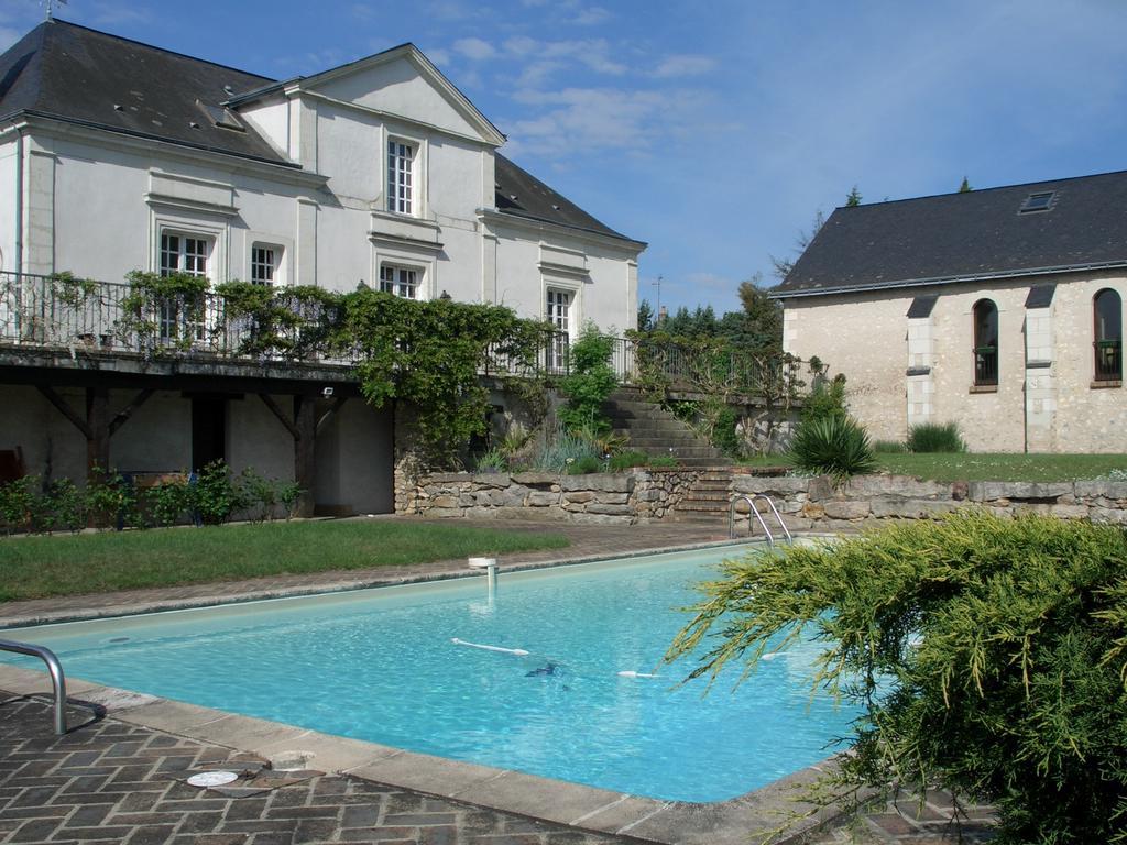 Domaine De La Courbe Hotel Le Lude Bagian luar foto