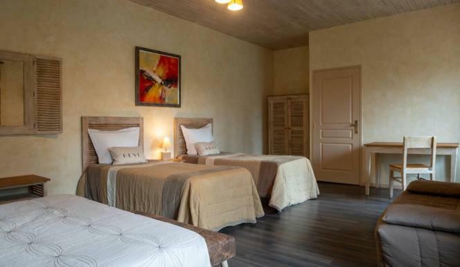 Domaine De La Courbe Hotel Le Lude Bagian luar foto