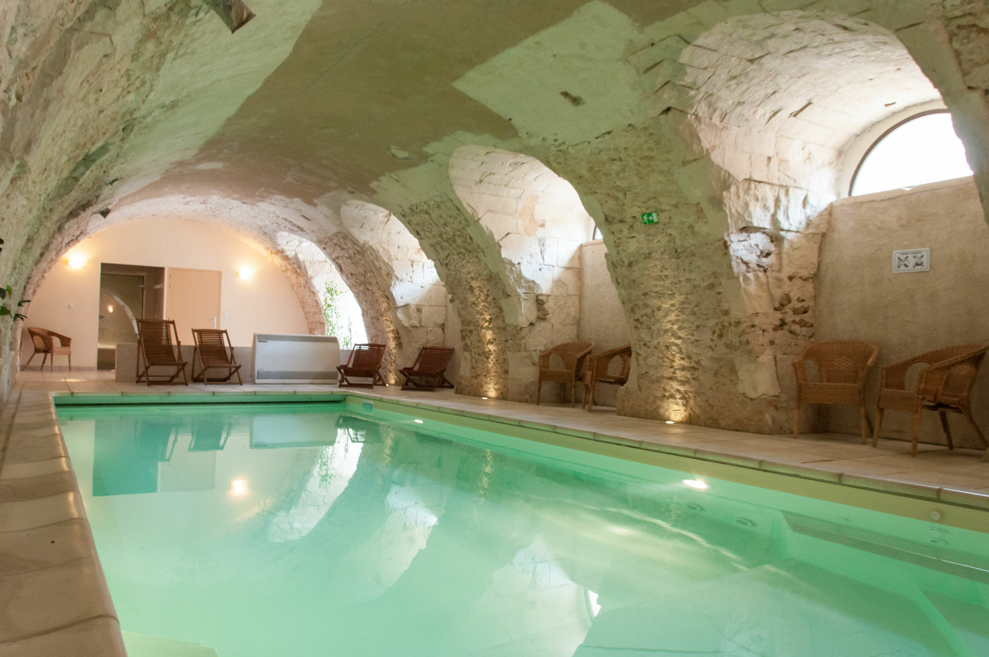 Domaine De La Courbe Hotel Le Lude Bagian luar foto