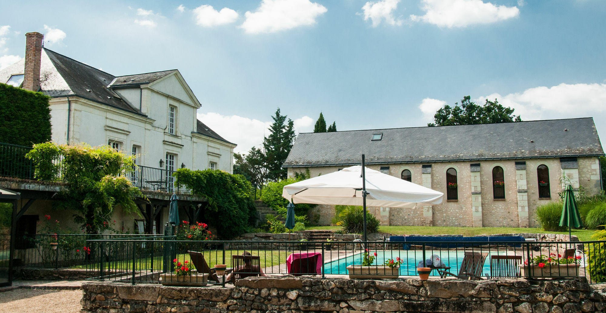 Domaine De La Courbe Hotel Le Lude Bagian luar foto