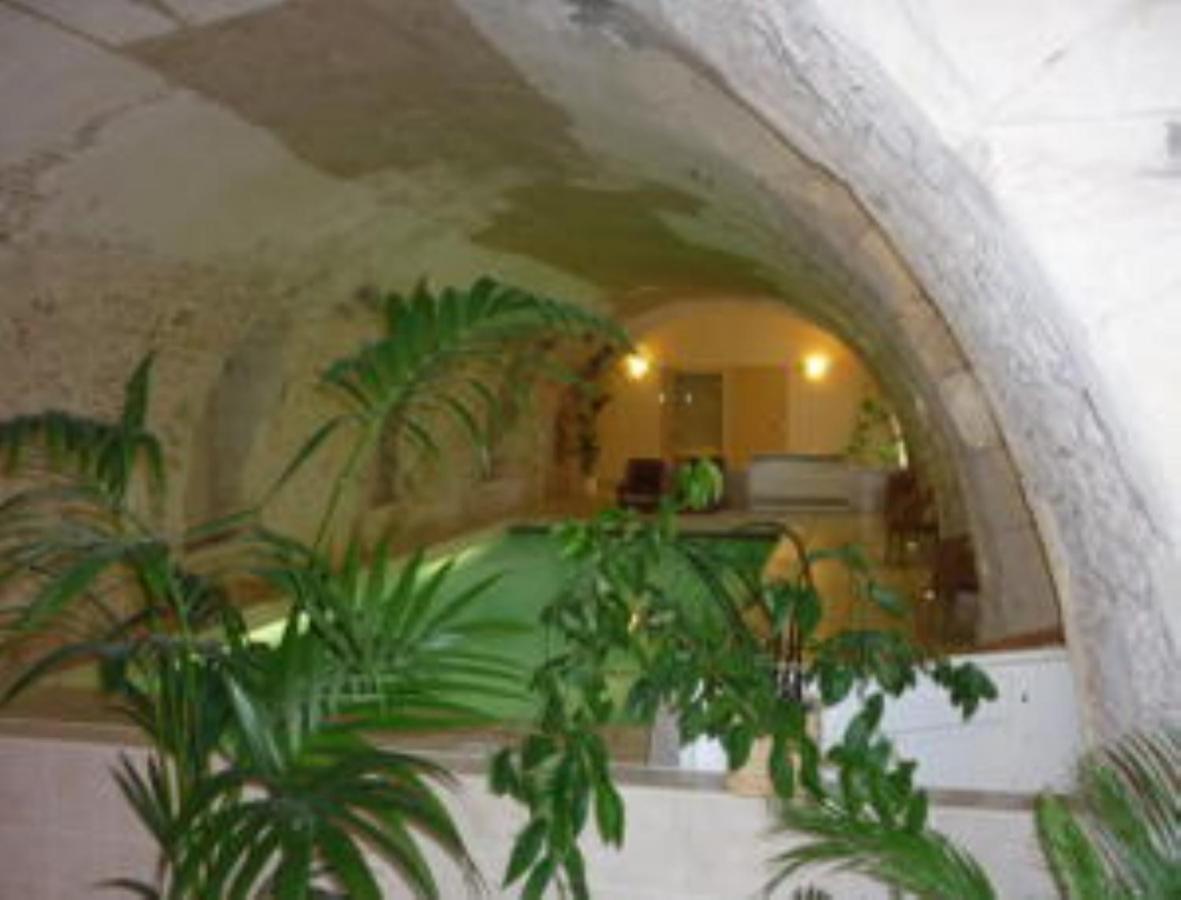 Domaine De La Courbe Hotel Le Lude Bagian luar foto